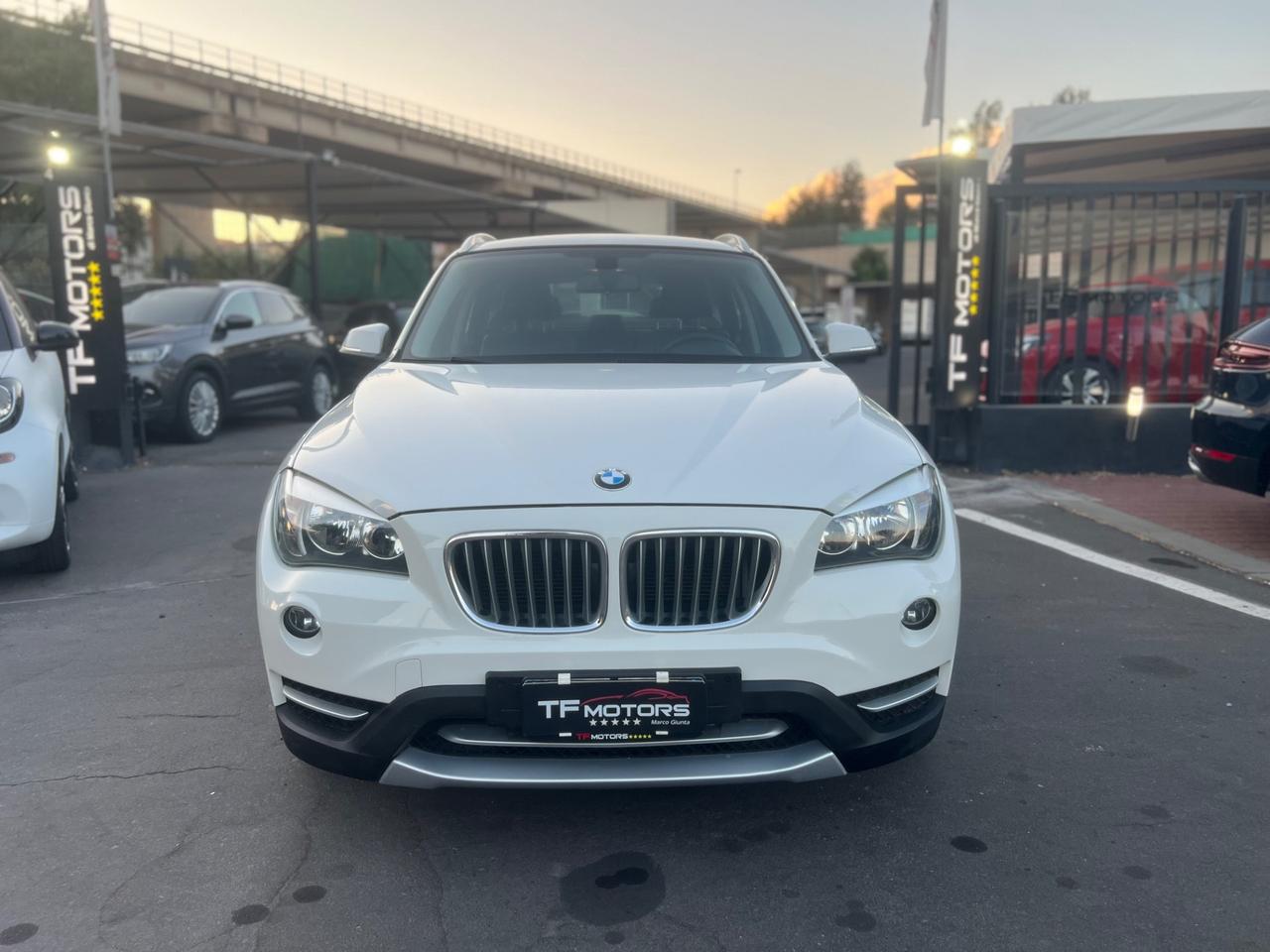 BMW X1 sDrive18d X Line - 12/2013