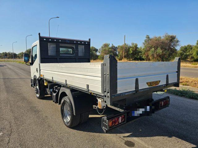 NISSAN Cabstar NT400 35 130CV - RIBALTABILE TRILATERALE