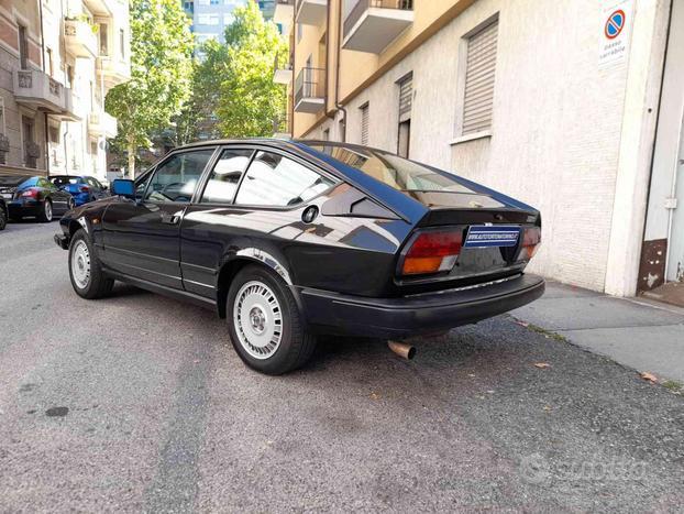 ALFA ROMEO GTV 2.5i V6 BUSSO