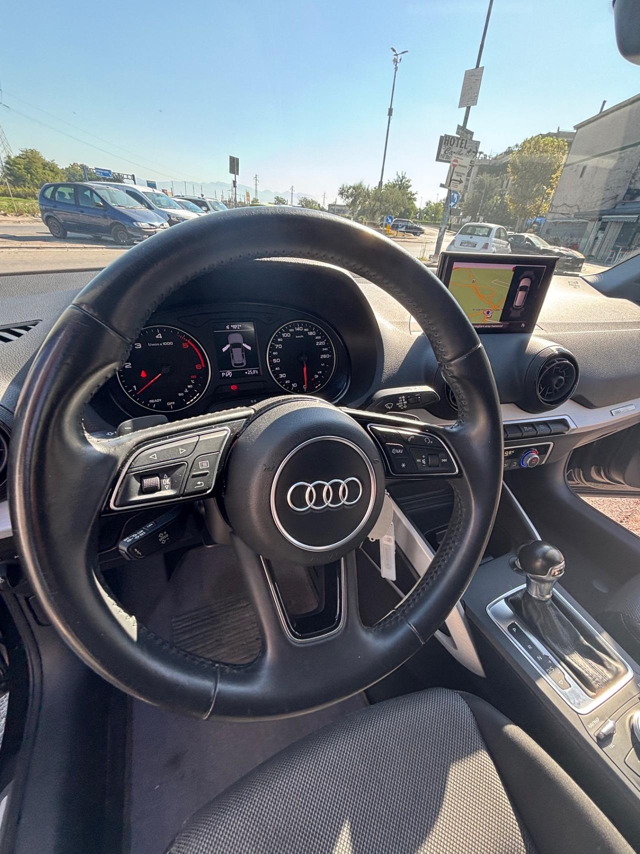 Audi Q2 30 TDI S tronic Business
