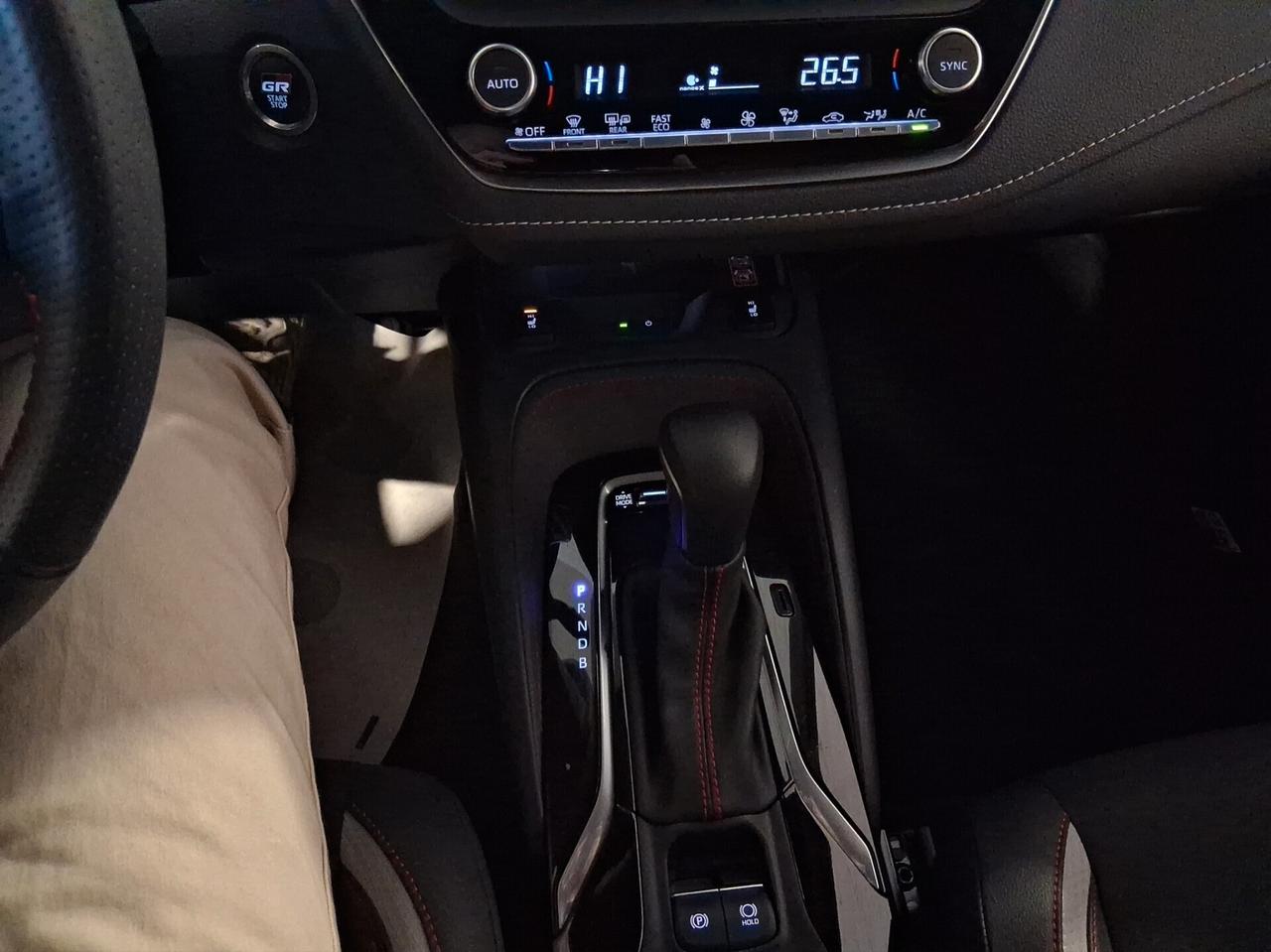 Toyota Corolla GR SPORT 1.8 Hybrid Touring Sports 122cv