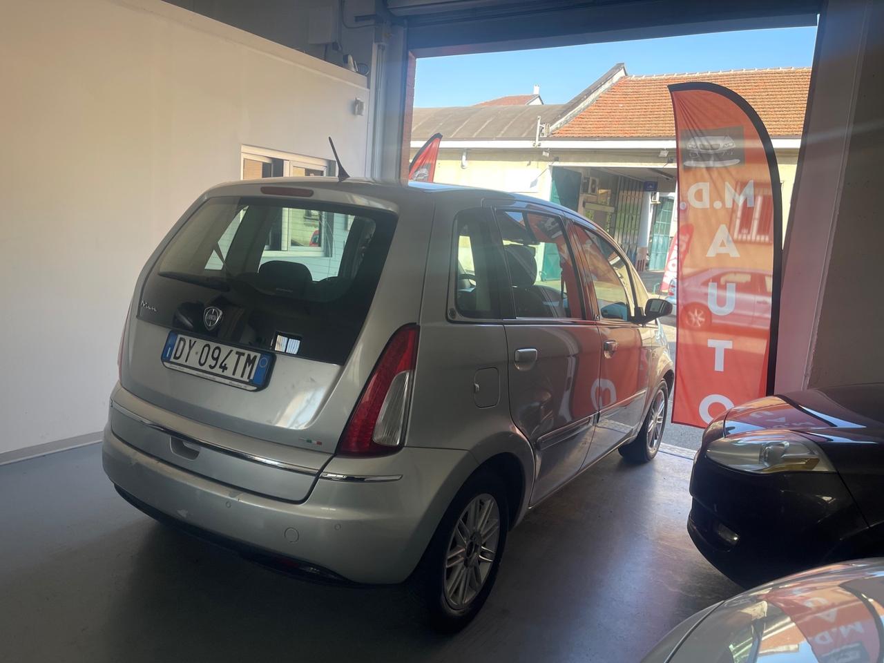 Lancia MUSA 1.6 Multijet Oro EURO 5