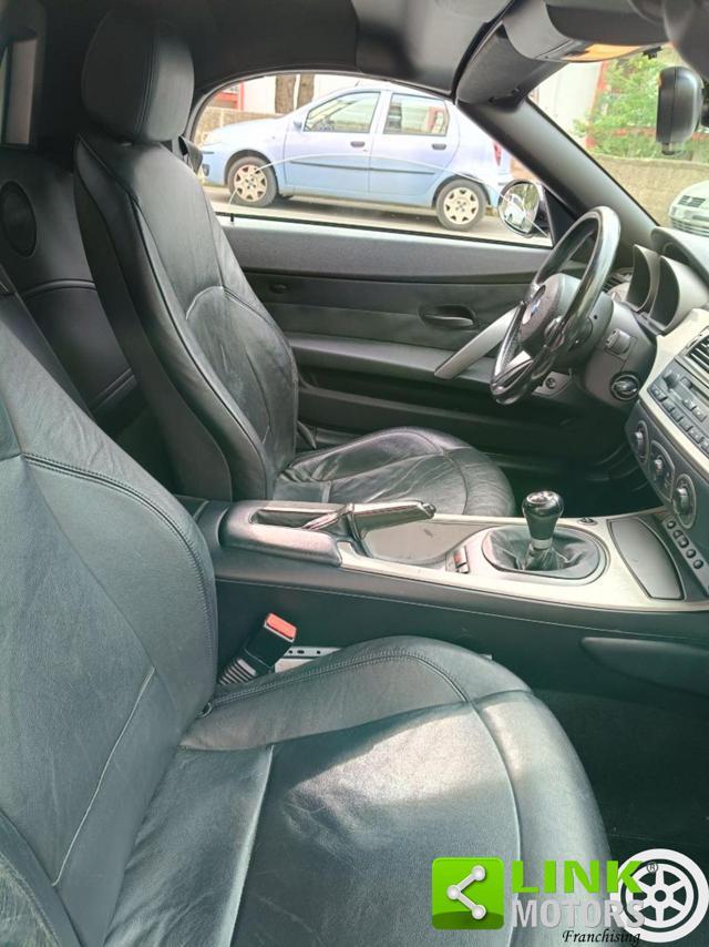 BMW Z4 2.5i cat Roadster TOTAL BLACK