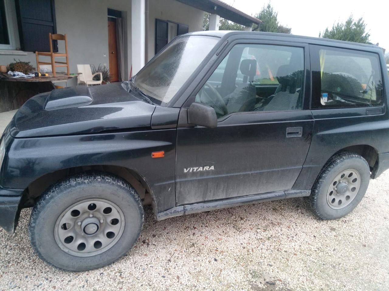 Suzuki Vitara 1.9 TD JLX De Luxe S