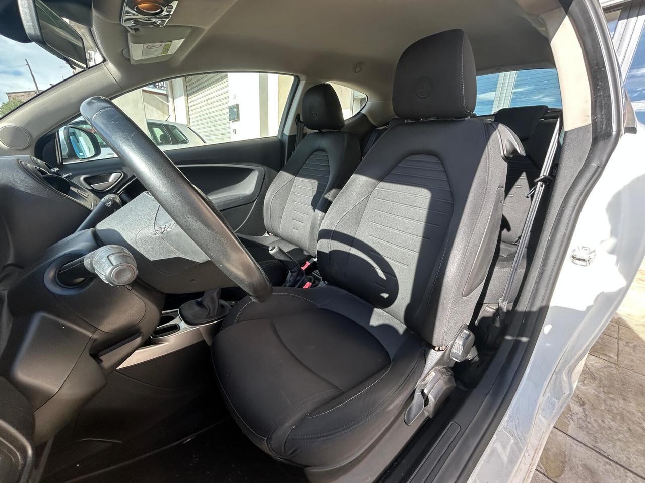 Alfa Romeo MiTo 1.4 SUPER 78 CV NEOPATENTATI