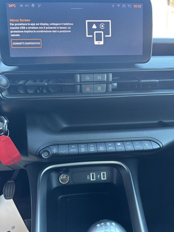 Jeep Avenger 1.2 turbo Altitude fwd 100cv LED-APP CONNECT-17"