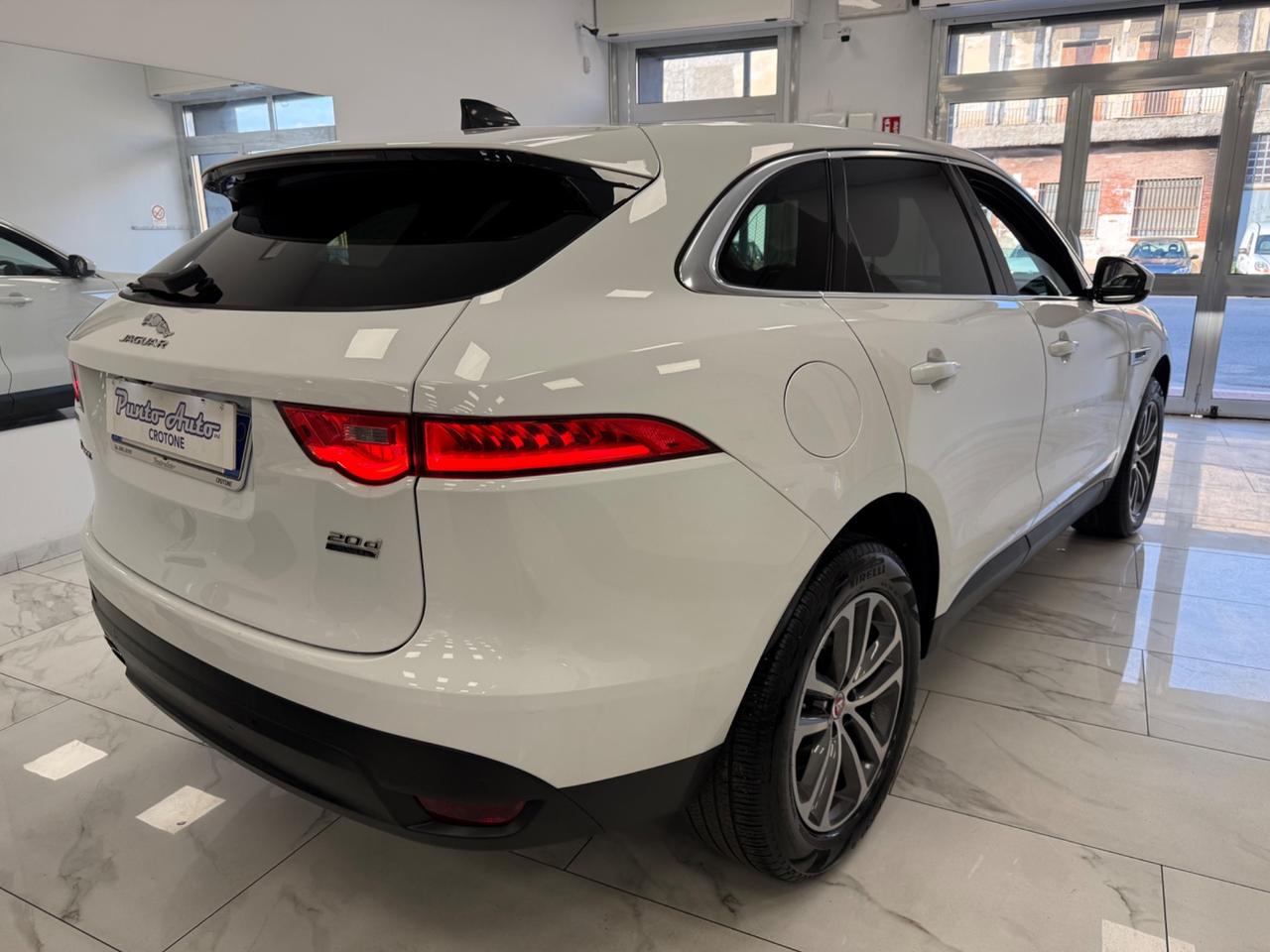 Jaguar F-Pace 2.0 D 180 CV AWD aut. Prestige