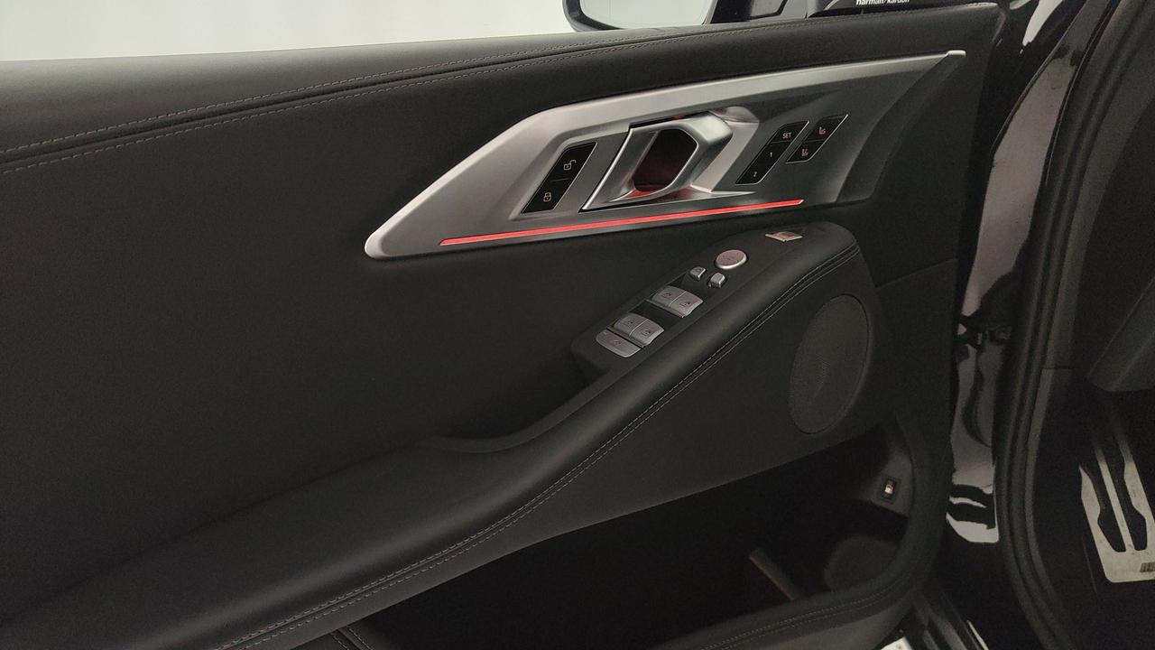 BMW XM G09 - XM 4.4 phev auto