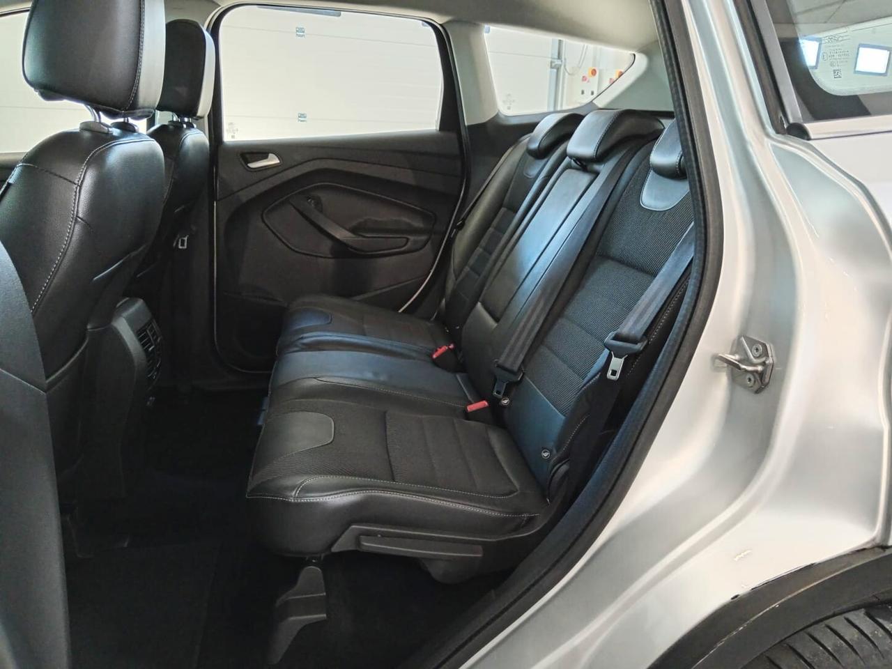 Ford Kuga X 1.997cc TDCi 163Cv (120KW) 4X4