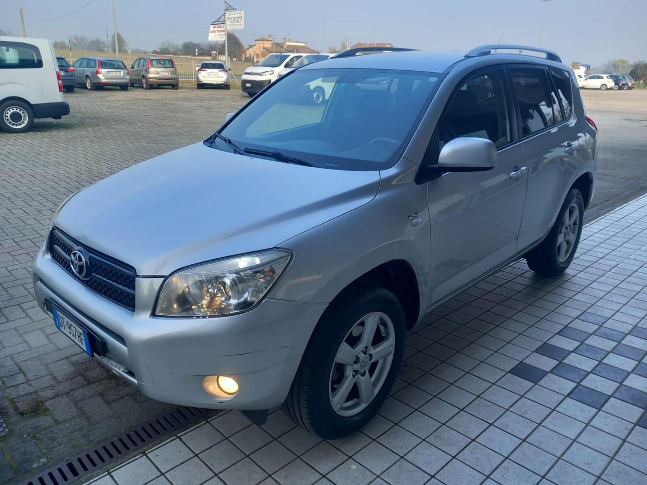 Toyota RAV 4 RAV4 2.2 D-4D 136 CV DPF Sol