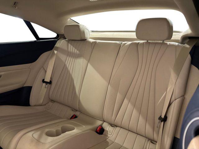 MERCEDES-BENZ E 220 d Coupè 4Matic Premium