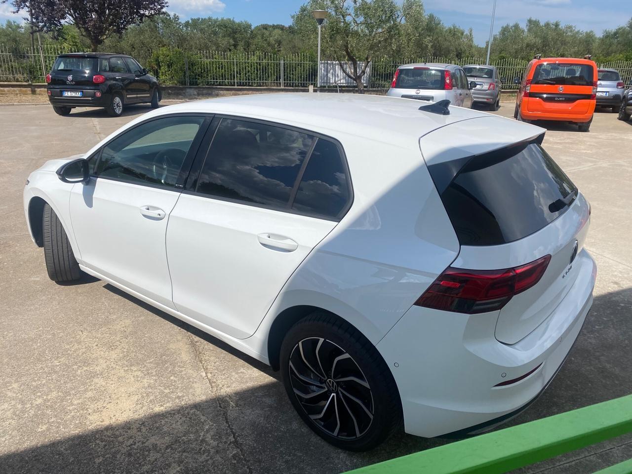 Volkswagen Golf 2.0 TDI SCR Style