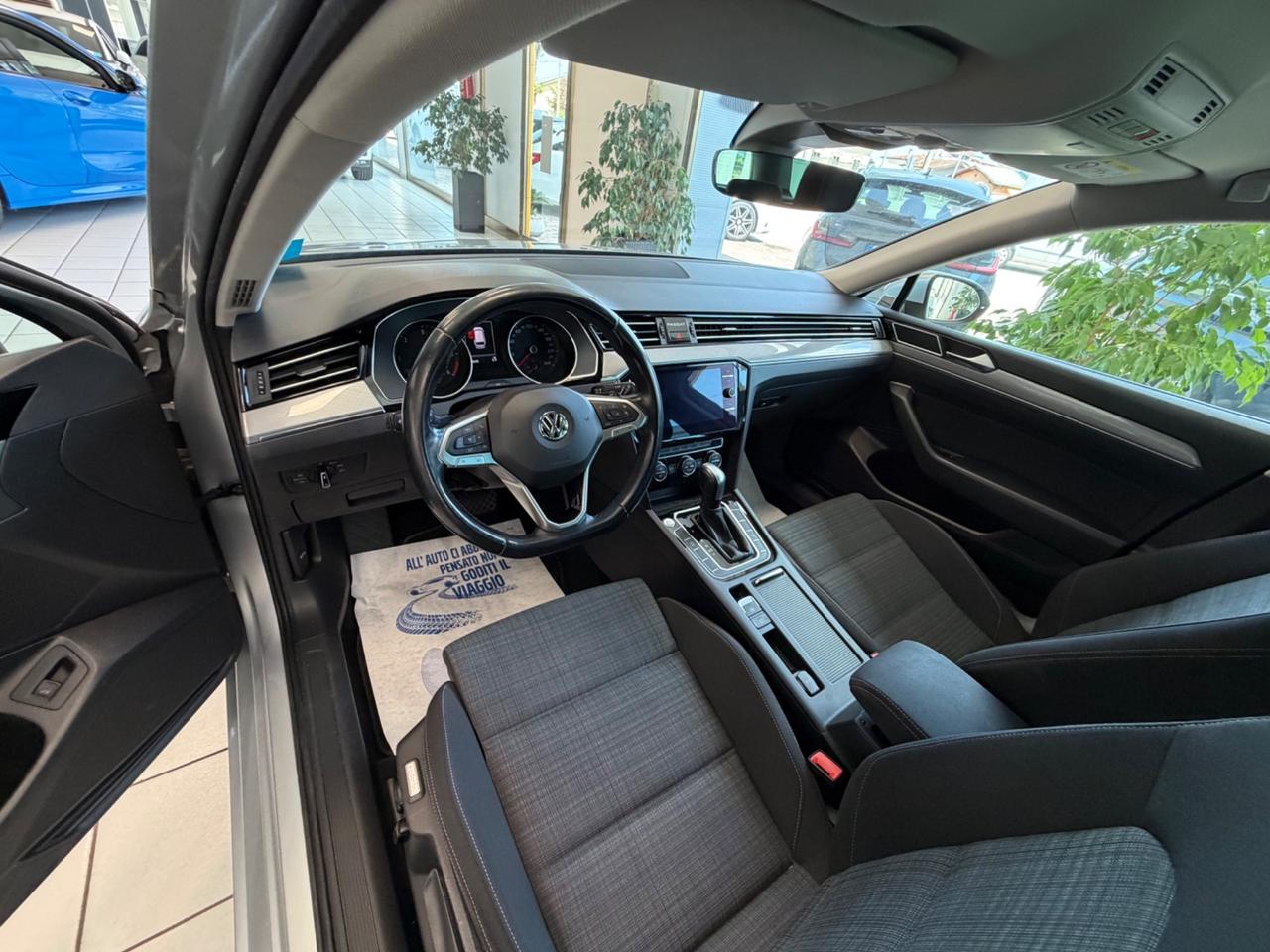 Vw Passat Var.2.0 TDI SCR EVO DSG Business