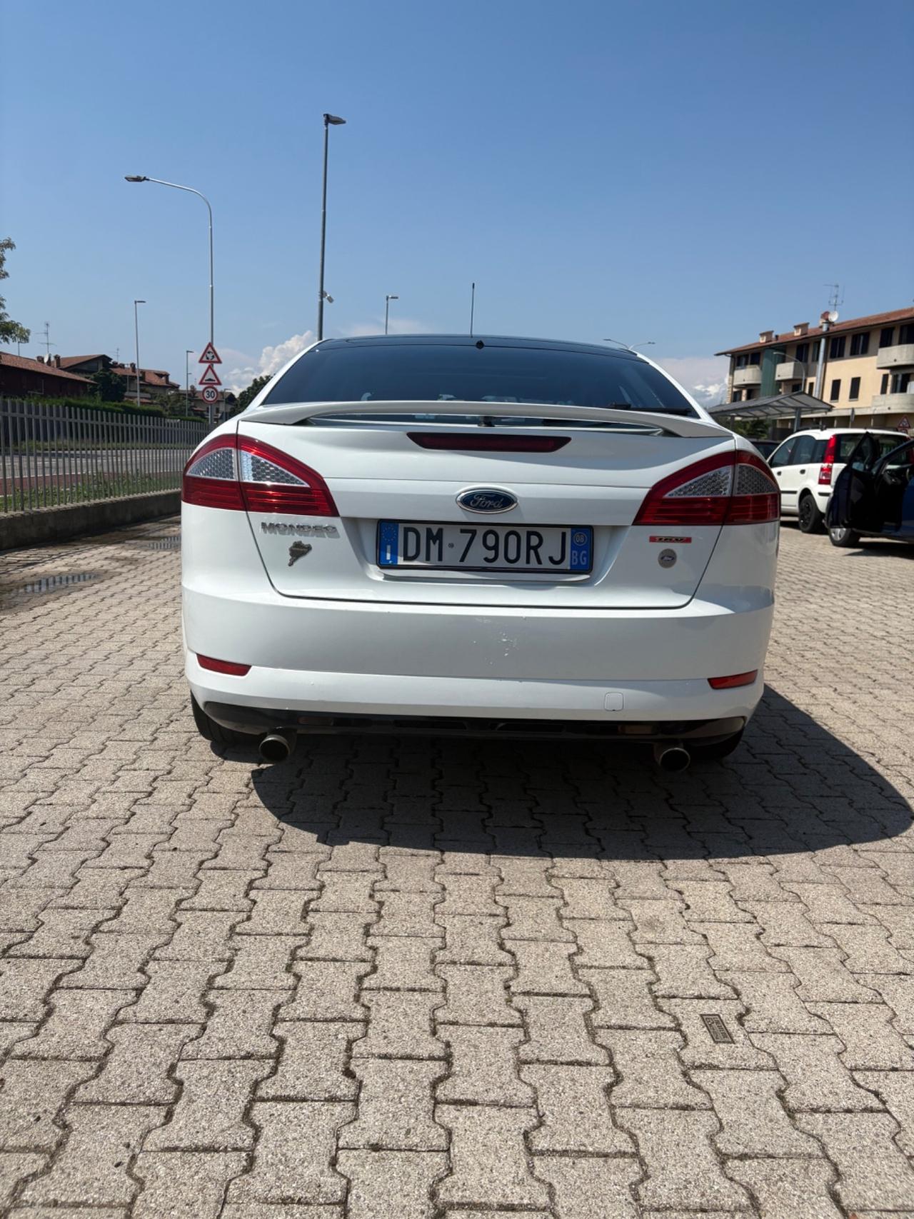 Ford Mondeo 2.3 161 CV 6tronic 4 porte Titanium Pack