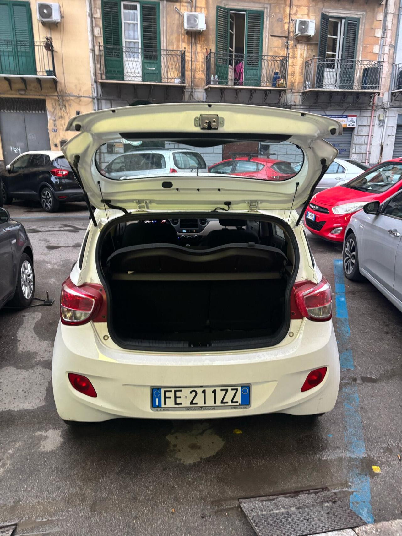 Hyundai i10 1.0 Sound Edition FINANZIABILE NEOPATENTATI