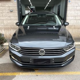 Volkswagen Passat 1.6 TDI 120cv DSG Executive