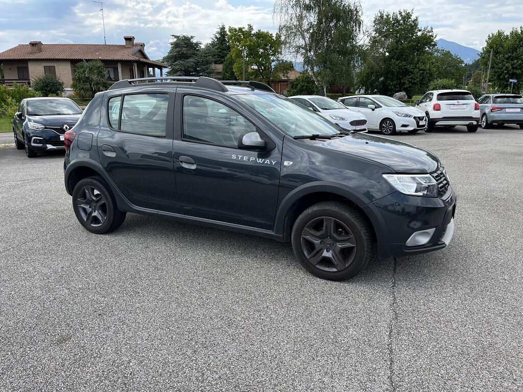 DACIA SANDERO STEPWAY 1500 DCI 90 CV