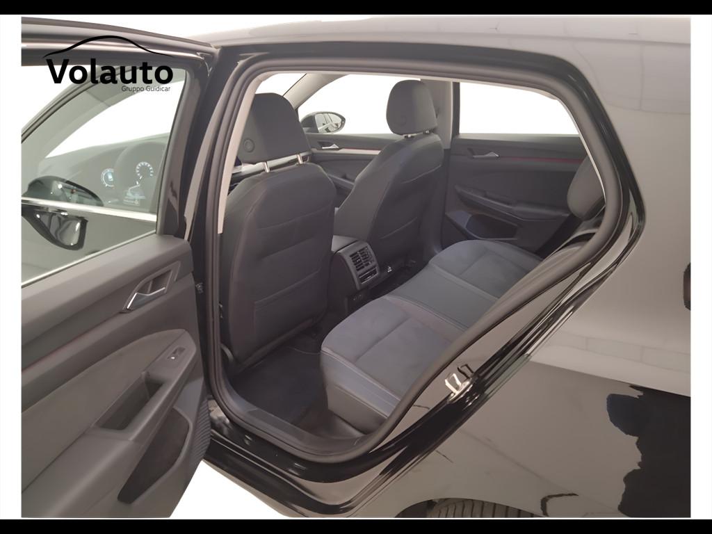 VOLKSWAGEN Golf VIII 2024 - Golf 2.0 tdi Style 150cv dsg