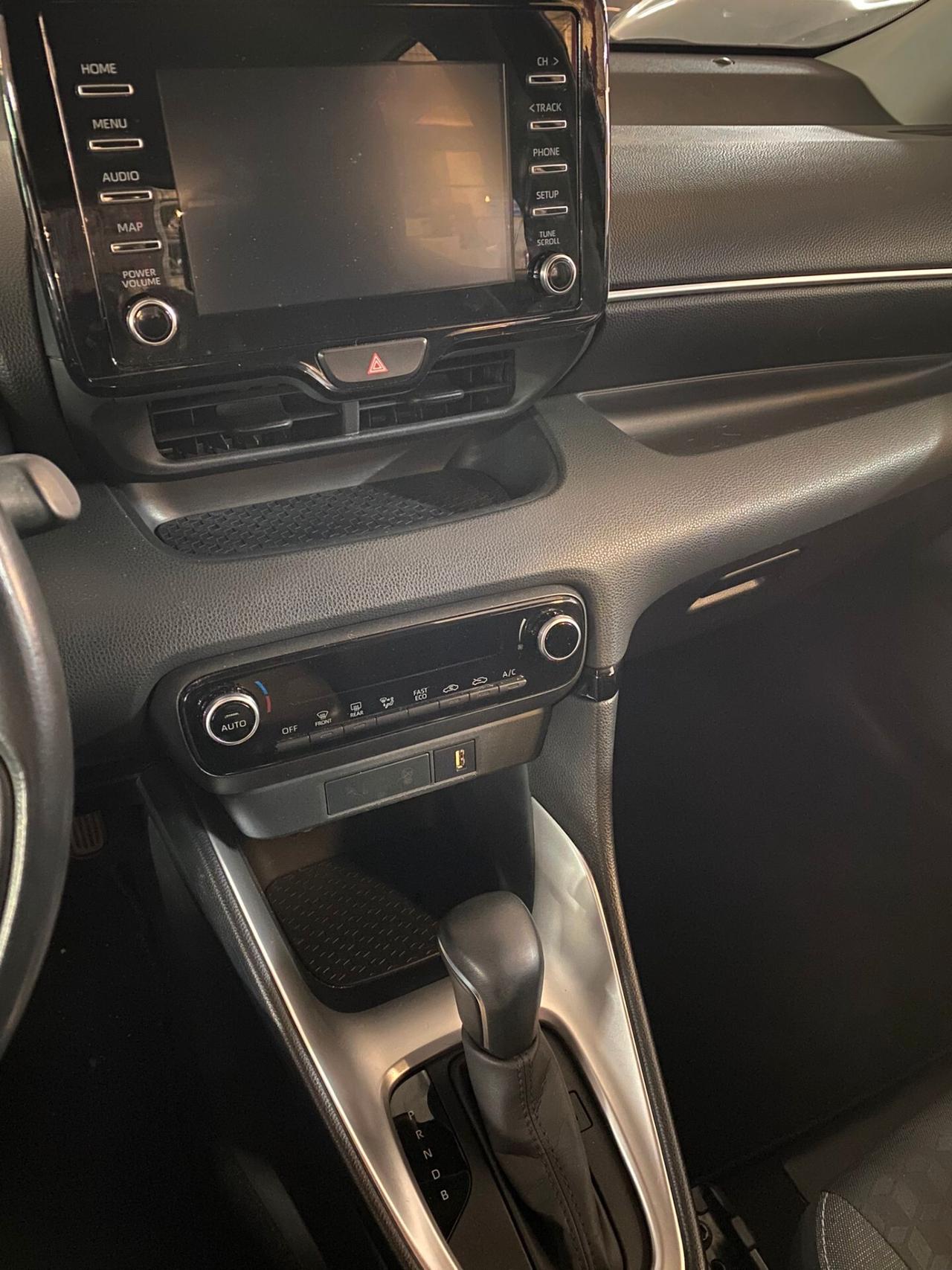 Toyota Yaris 1.5 Hybrid 5 porte Trend