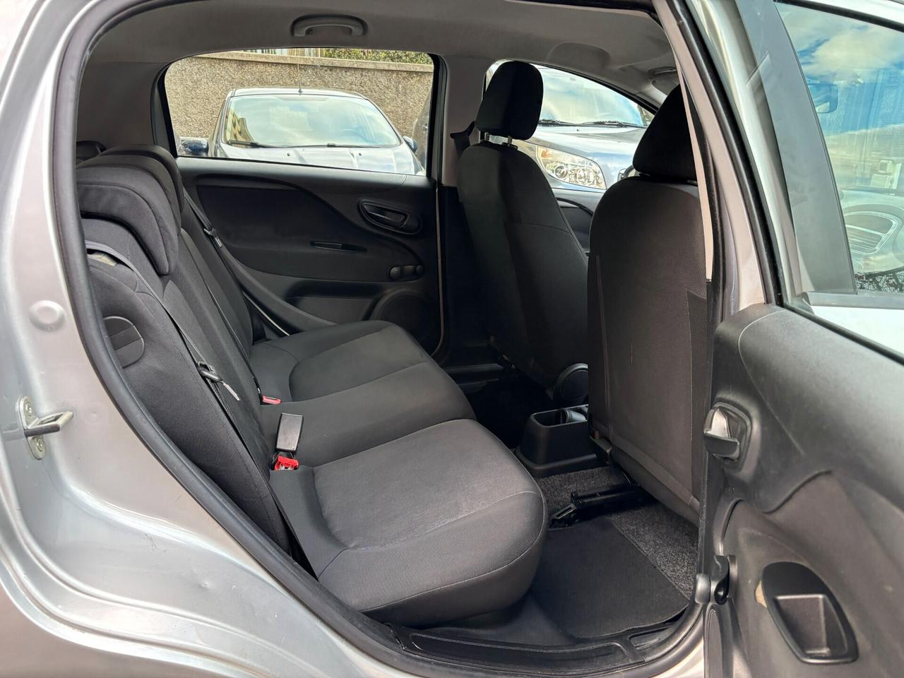 Fiat Punto 1.2 8V 5 porte Street