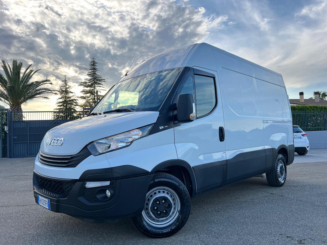 Iveco Daily 35S14 2.3 MJT 140cv L2H2 - 2017