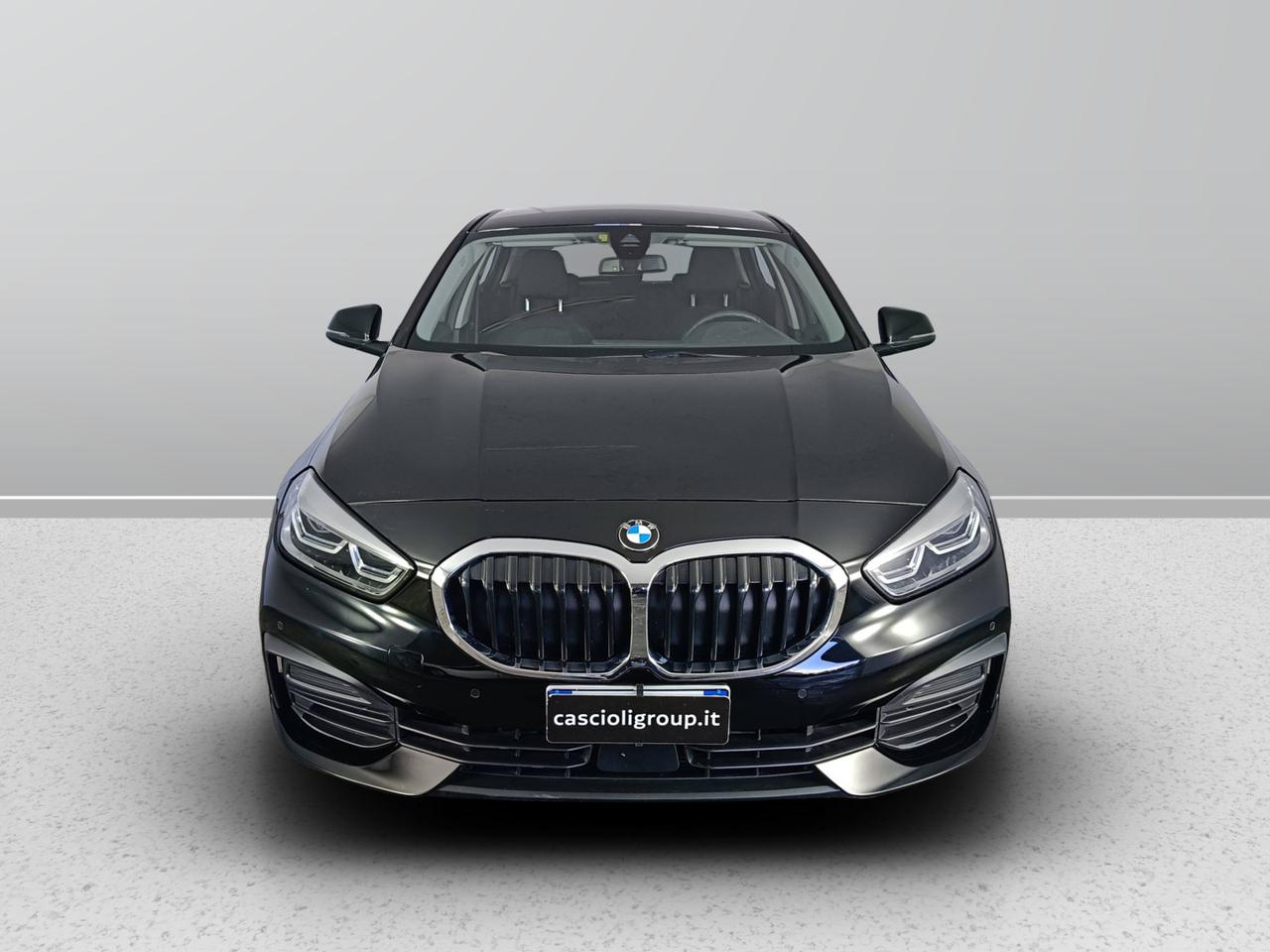 BMW Serie 1 F40 - 118d Business Advantage auto