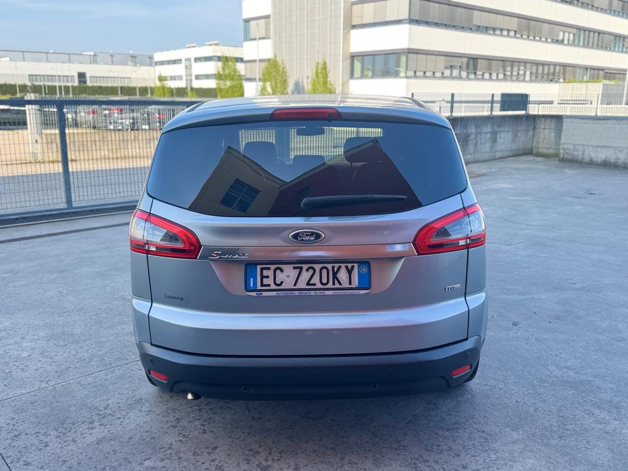 Ford S-Max 2.0 TDCi 163CV Powershift Tit. DPF