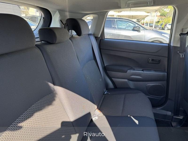 Mitsubishi ASX 1.6 Inform PLUS 2WD