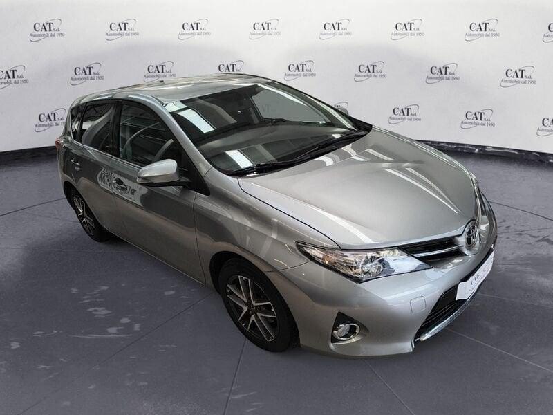Toyota Auris 1.4 D-4D Lounge