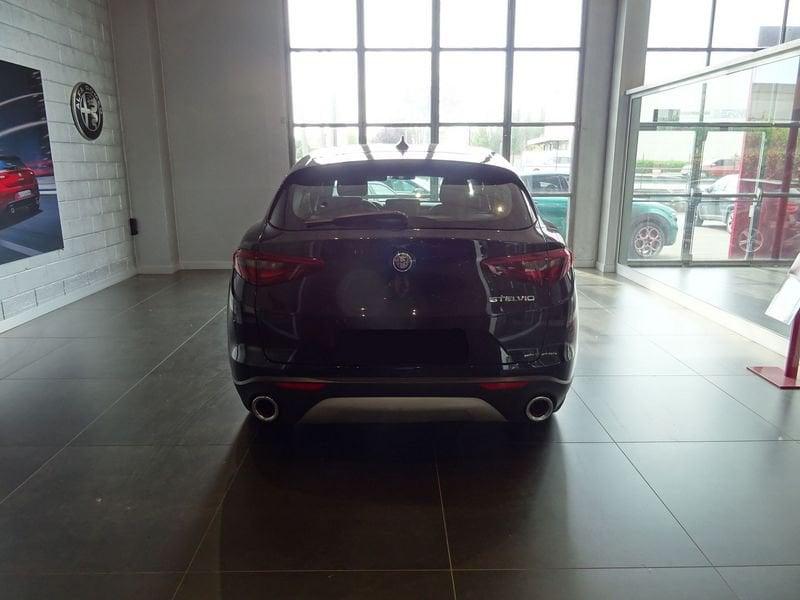 Alfa Romeo Stelvio 2.2 Turbodiesel 190 CV AT8 RWD Business