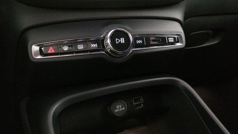 Volvo XC40 1.5 t5 phev Inscription auto my21