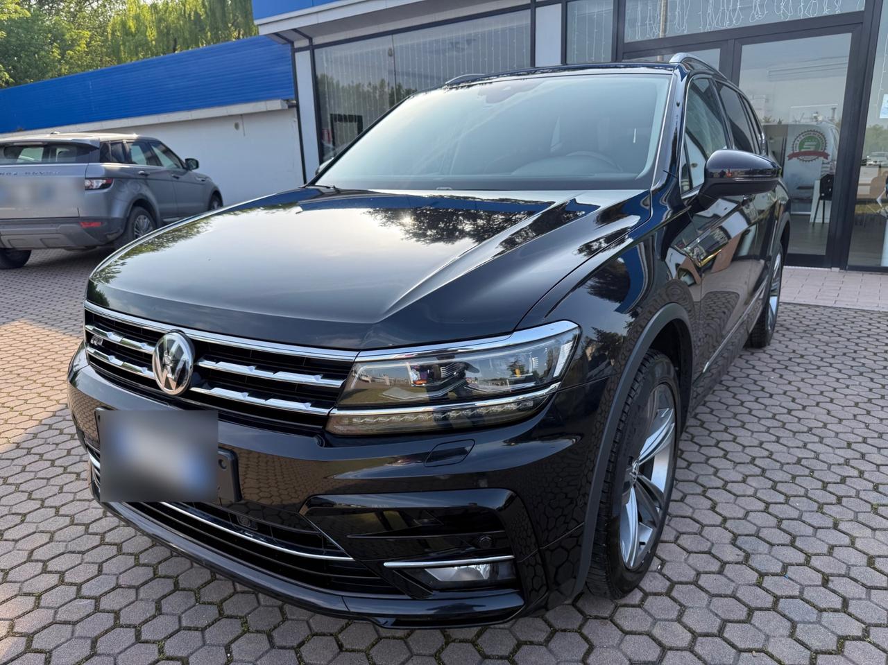 Volkswagen Tiguan Allspace R-LINE 2.0 BiTDI SCR DSG 4MOTION BMT