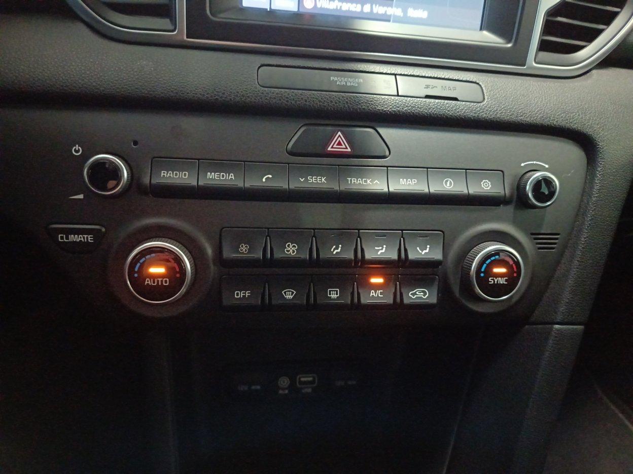 KIA Sportage 4ª serie - Sportage 1.7 CRDI 2WD Style