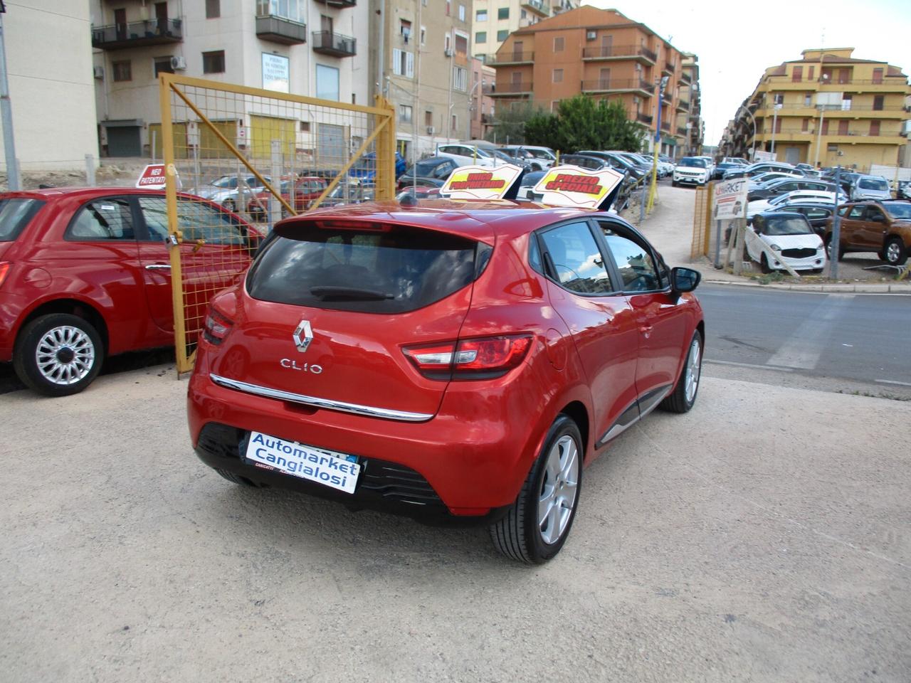 Renault Clio 1.2 75CV 5 porte MOLTO BELLA