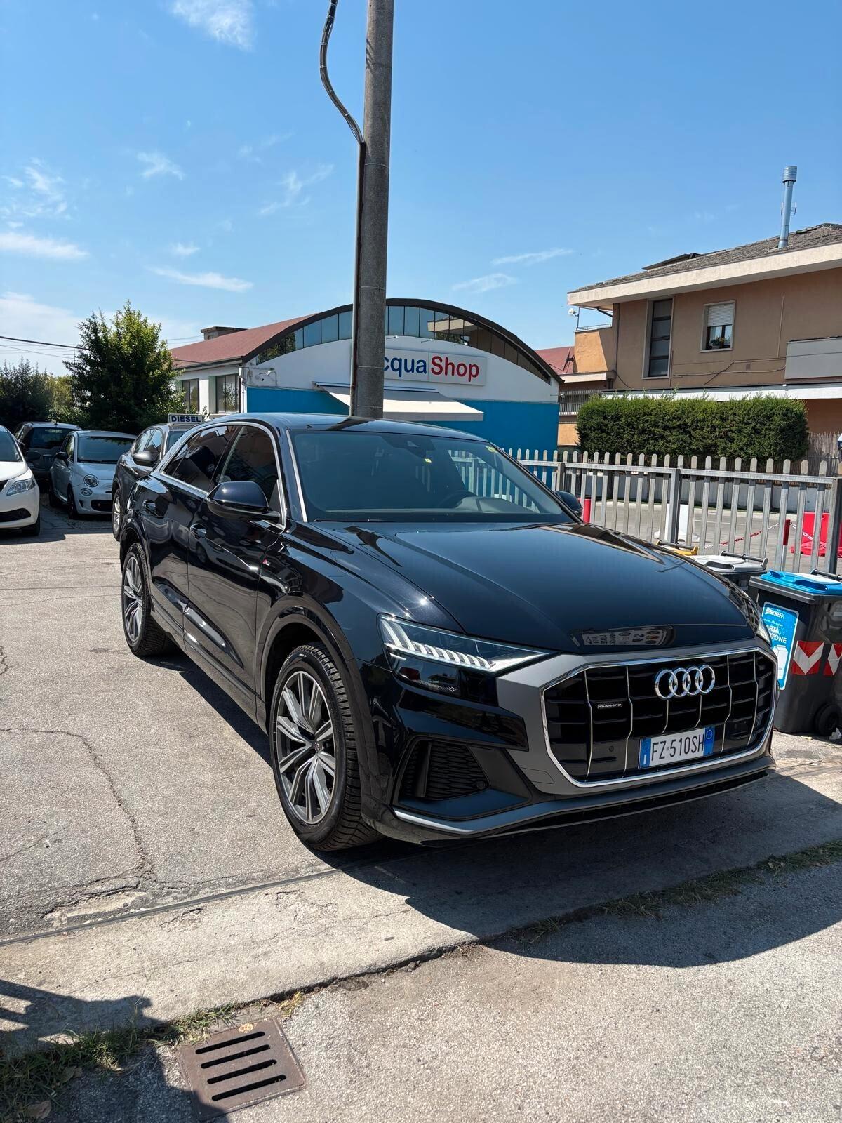 Audi Q8 50 TDI 286 CV quattro tiptronic Sport NESSUN VINCOLO