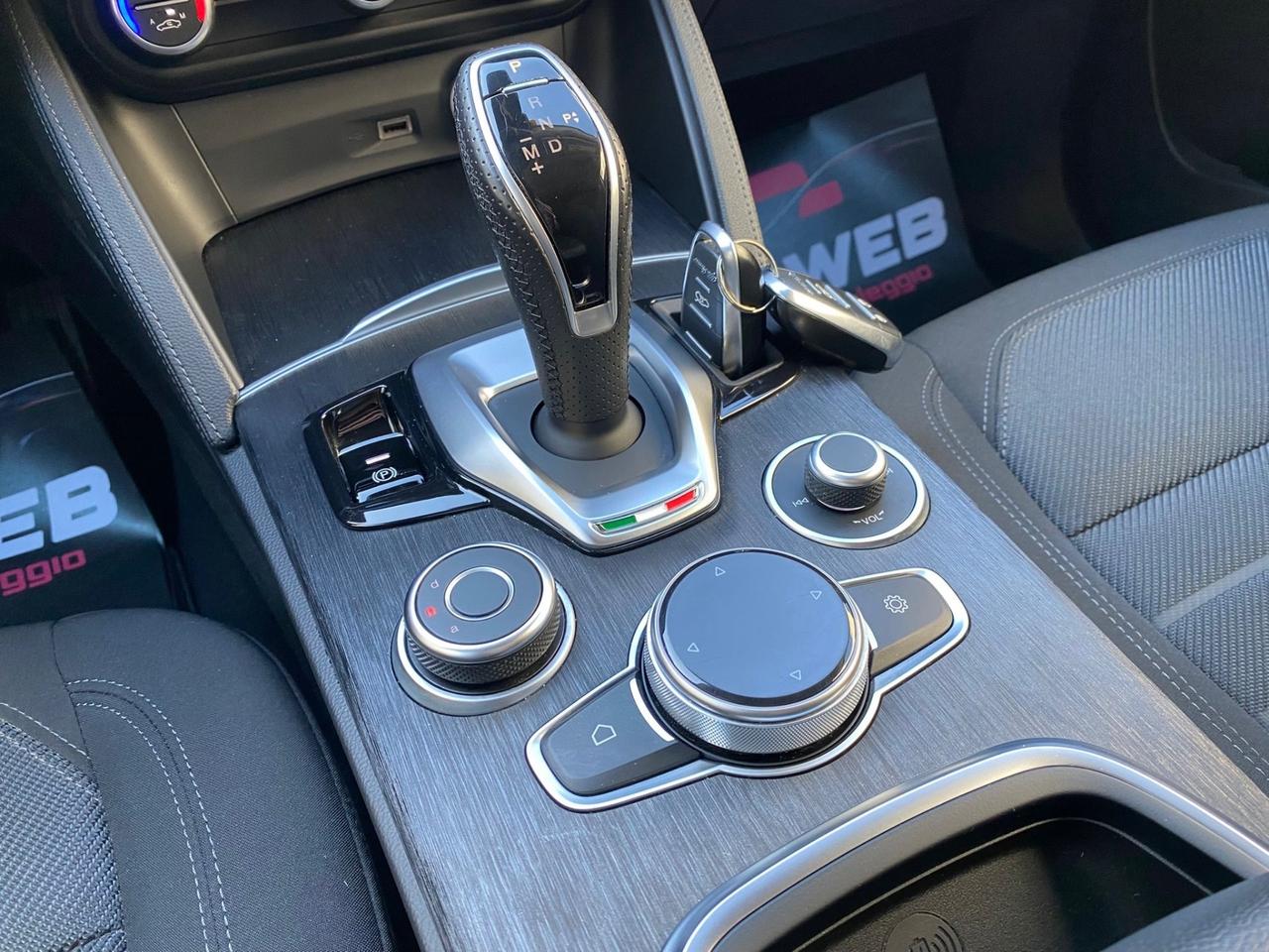 ALFA ROMEO STELVIO 190CV AT8 Q4 2021