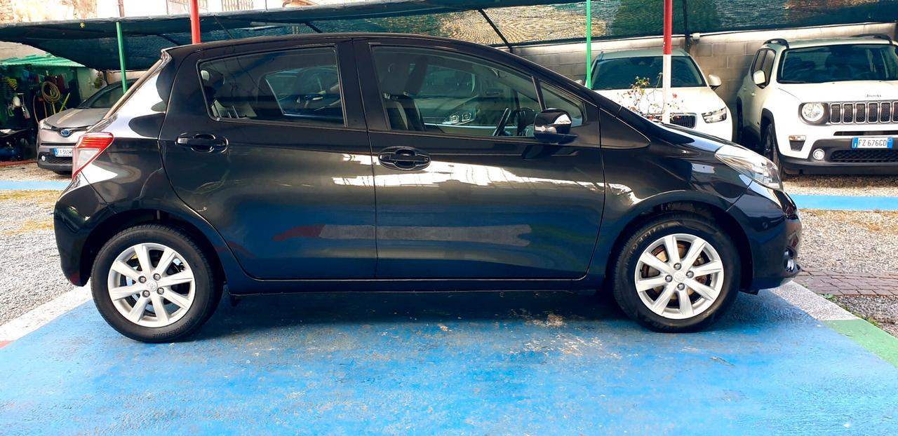 TOYOTA YARIS 1.3 BENZINA E/5B OK NEOPATENTATI