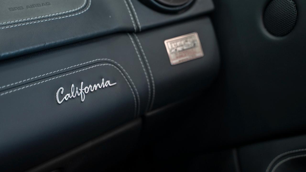 Ferrari California 4.3 DCT CABRIO CARBOCERAMIC 20" *SERVICE FERRARI*