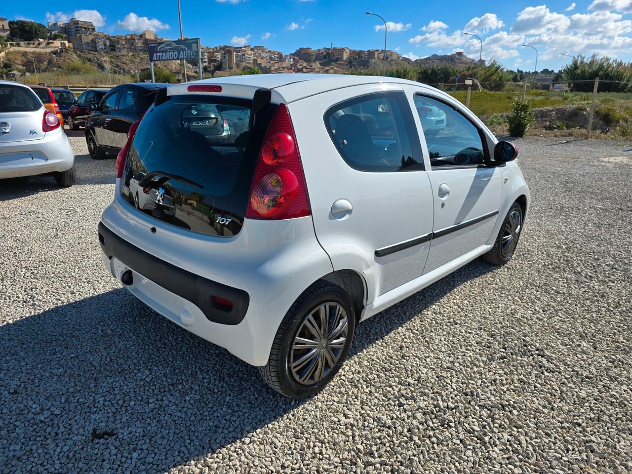 Peugeot 107 1.0 68CV 5p. Sweet Years