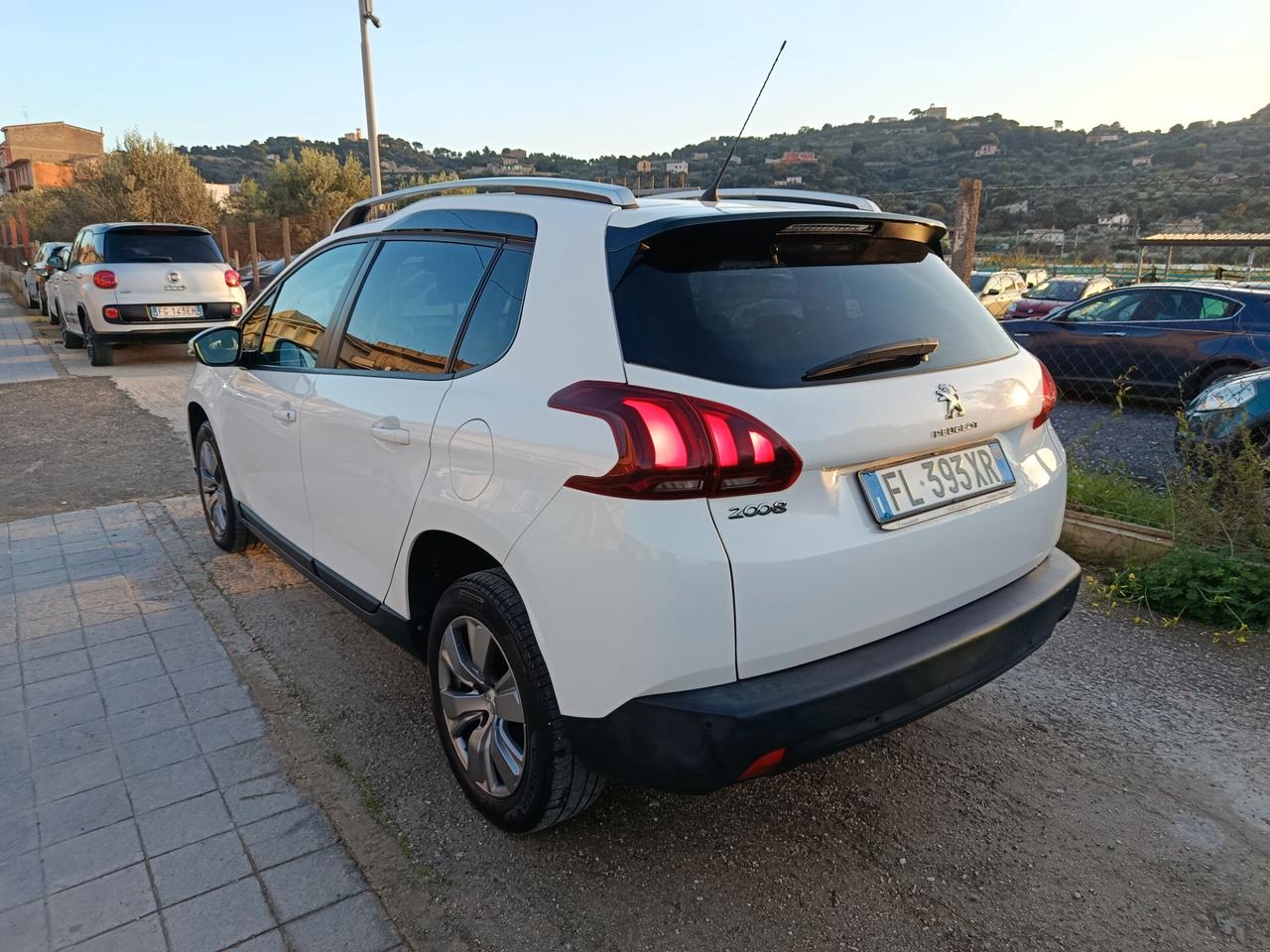 Peugeot 2008 BlueHDi 100 Active