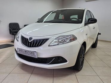 LANCIA YPSILON 1.0 FireFly S&S HYBRID SILVER
