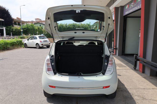 LANCIA Ypsilon 1.2i 69CV 5Porte UniProprietario per NEOPATENTATI