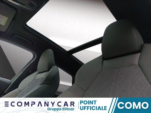 AUDI Q5 40 TDI 204 CV quattro S tronic Identity Black