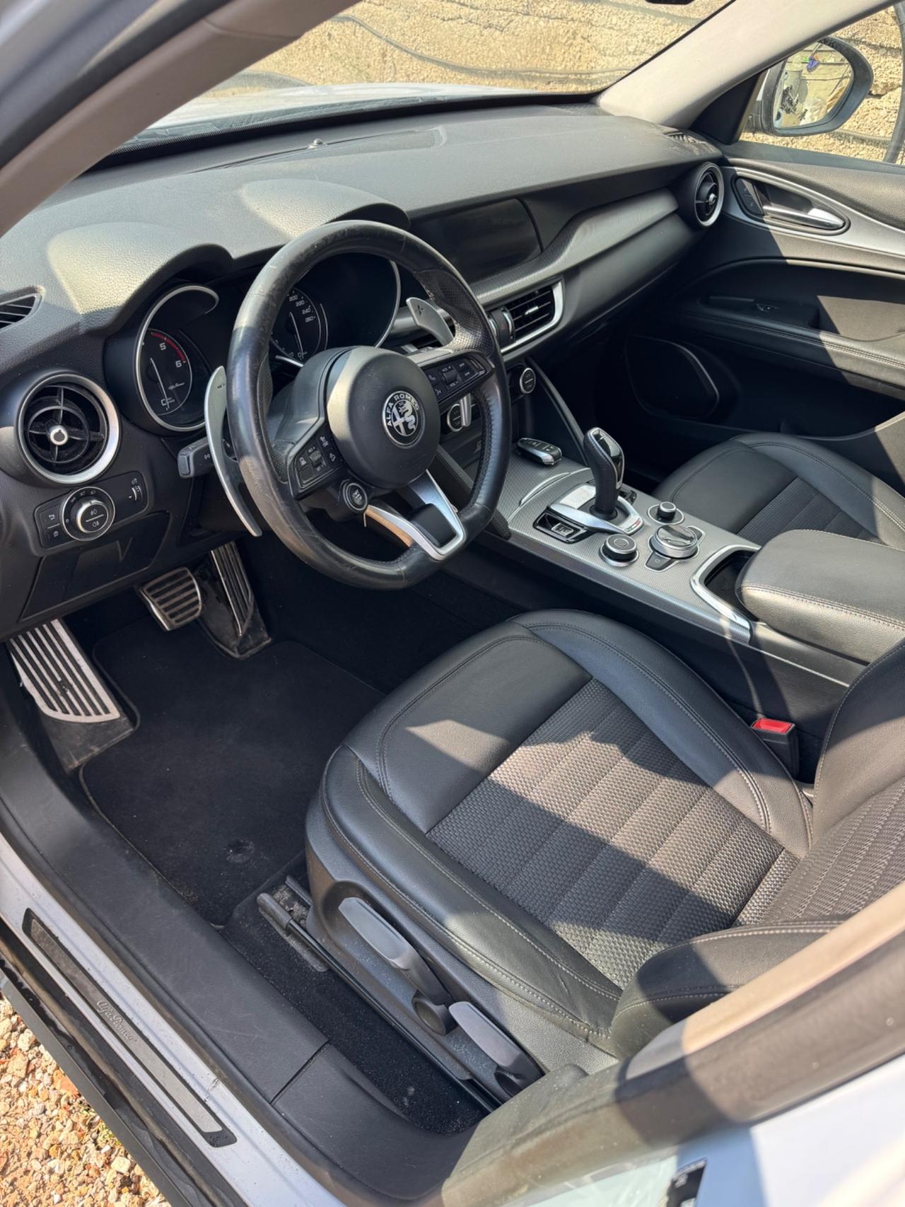 Alfa Romeo Stelvio 2.2 Turbodiesel 190 CV AT8 Q4 Sprint