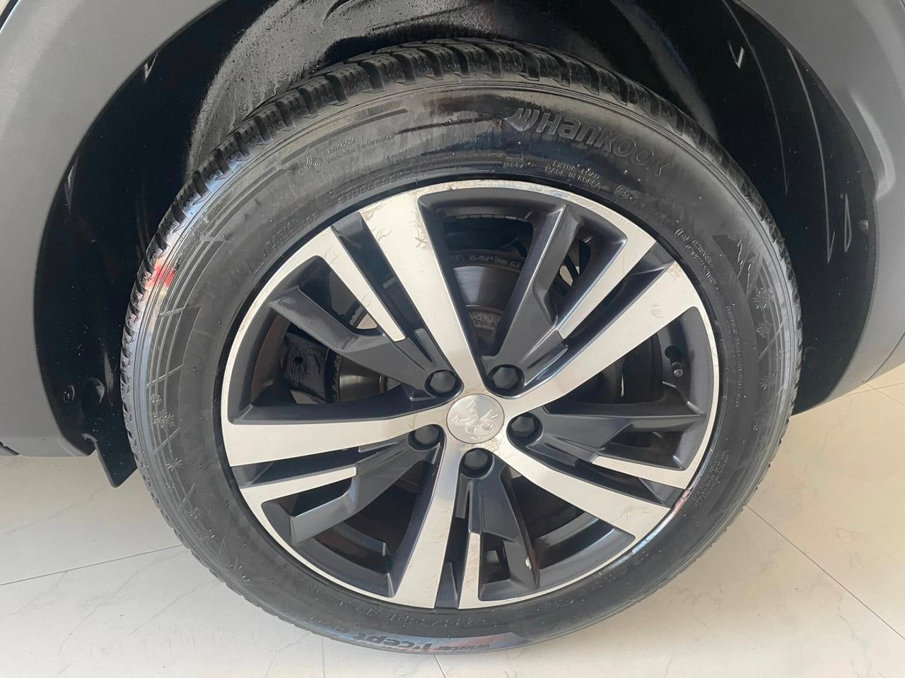 Peugeot 3008 BlueHDi 120 S&S EAT6 Allure