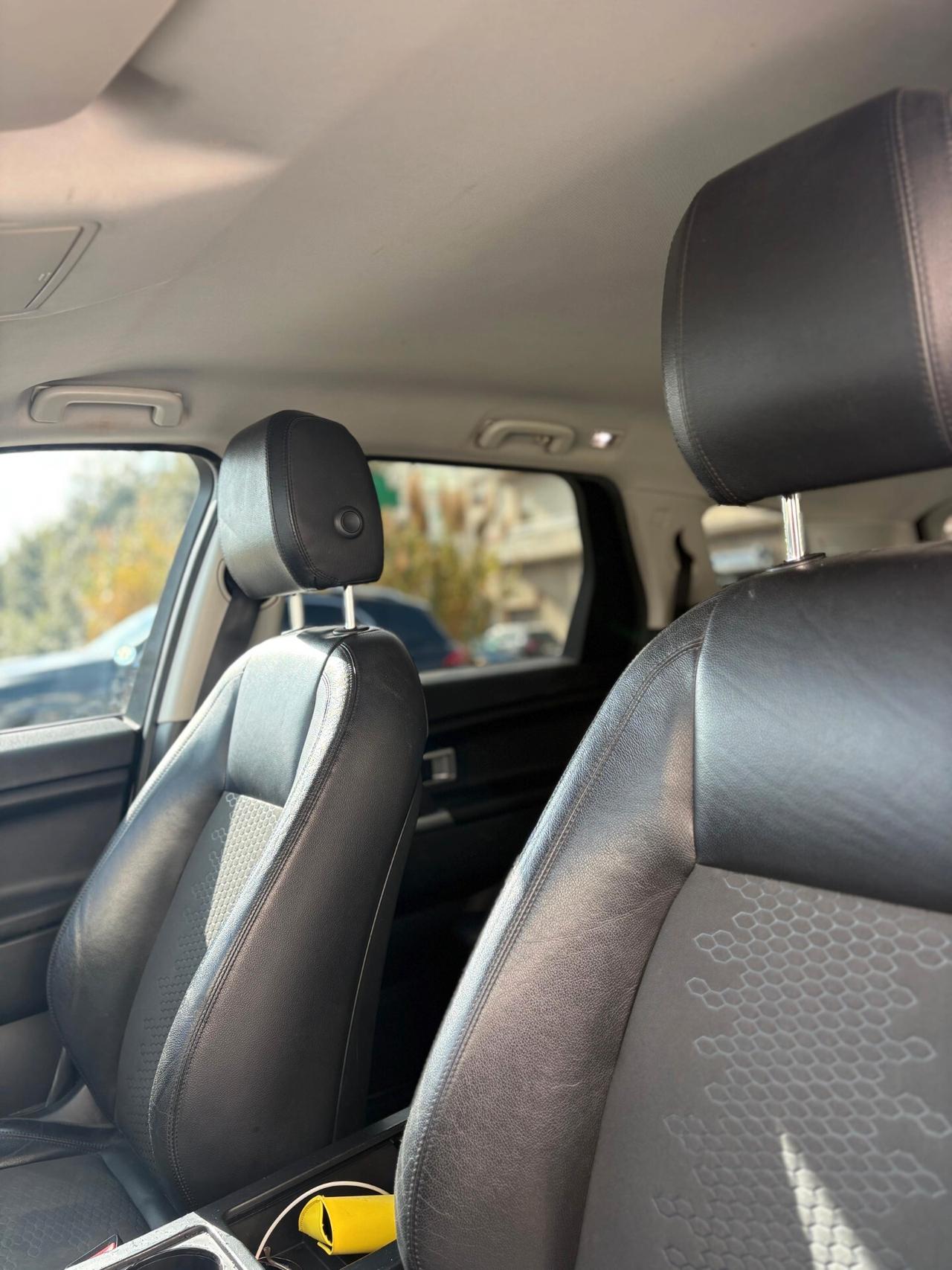 Land Rover Discovery Sport 2.0 td4 HSE LUXURY awd 150cv AUTOMATICA ,NAVI,TELECAMERA,PELLE,FARI LED,KM CERTIFICATI!