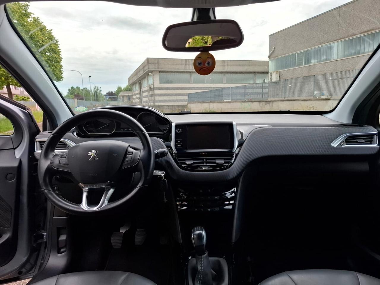 Peugeot 2008 1.6 HDi 2016 SOLAMENTE 85.000 KM