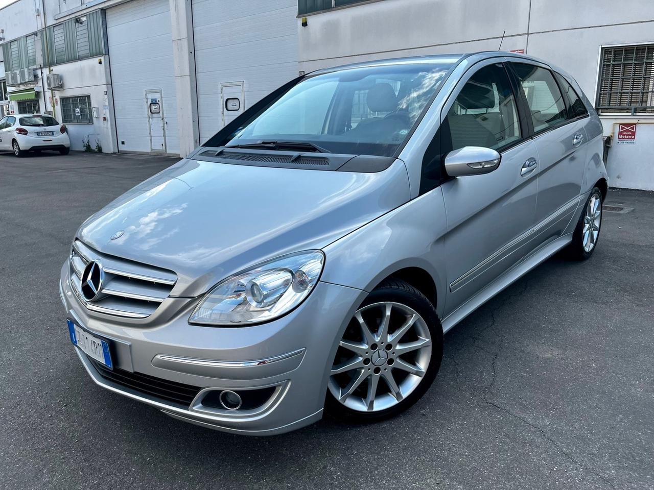 Mercedes B200benzina 2005 144.000km