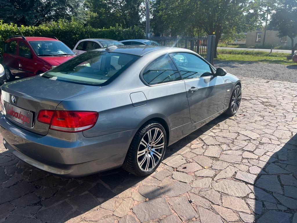 Bmw 320 320i cat Coupé Attiva x commercianti