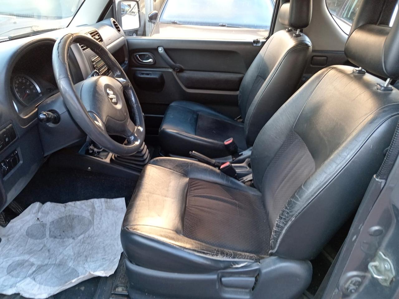 Suzuki Jimny 1.5 DDiS cat 4WD JLX Più
